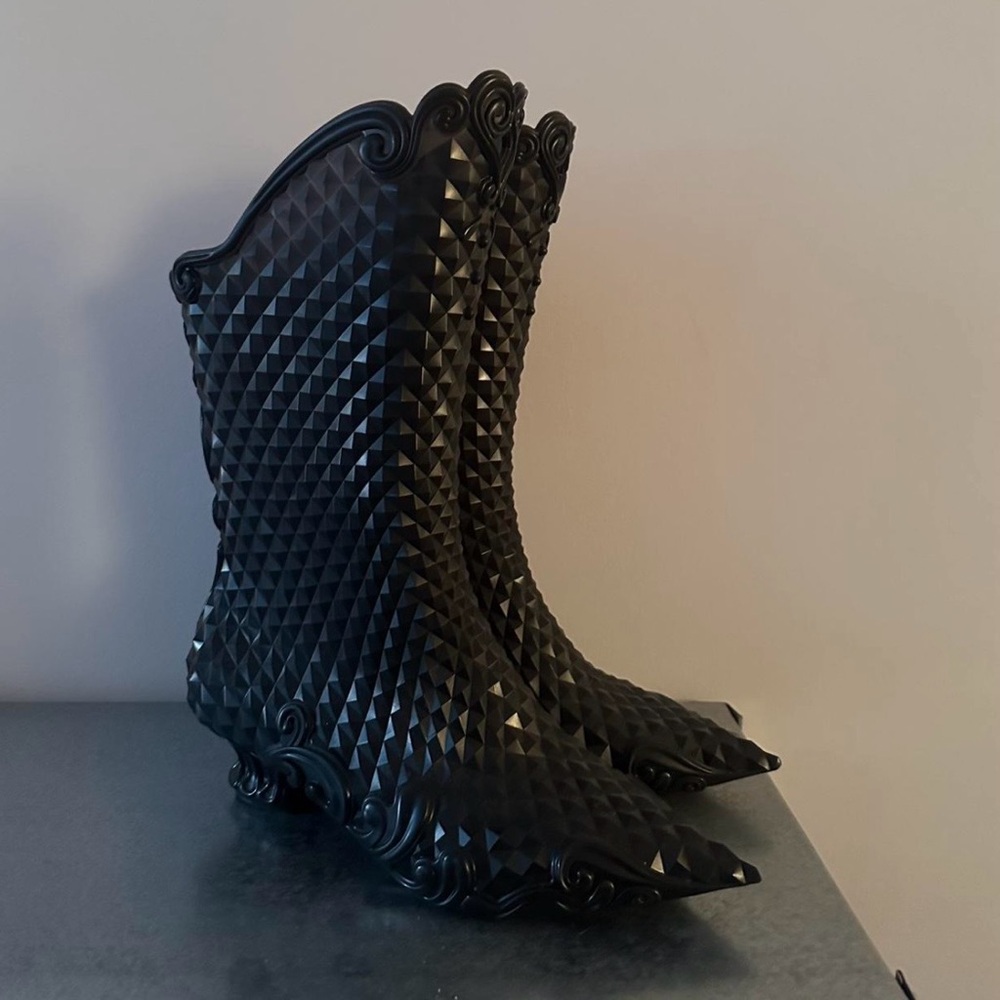 Stunning Melissa x Y Project boot (worn 1x and super rare!!)